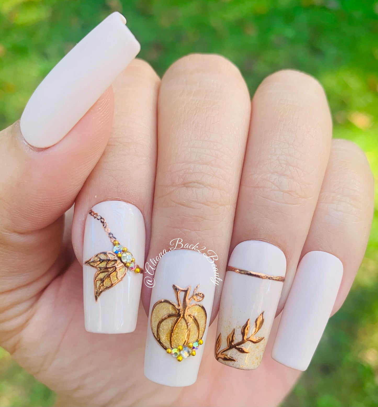 Elegant Fall Design/ Press On Nails with Glossy and Matte Finish/ Handpainted/ Thanksgiving Nails/ Glue On Nails/ Coffin/ Square/ Stiletto