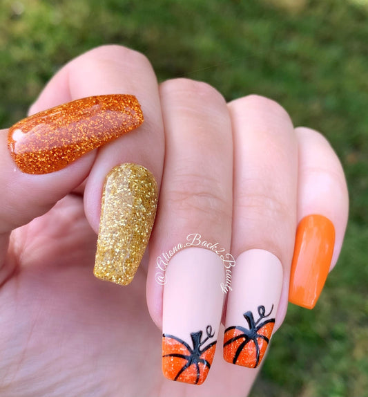 Reusable Glitter Pumpkins Press On Nails with Matte and Glossy Finish/ Fall Press On Nails/ Glue On Nails/ Handmade / Long and Short Nails