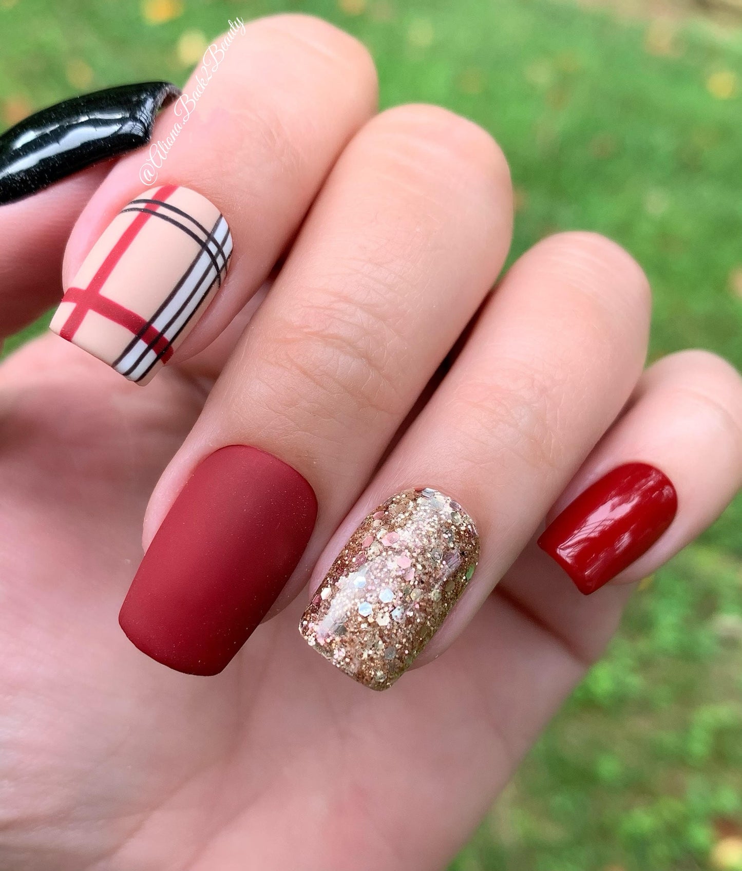 Plaid Press on Nails/ Fall Press on Nails