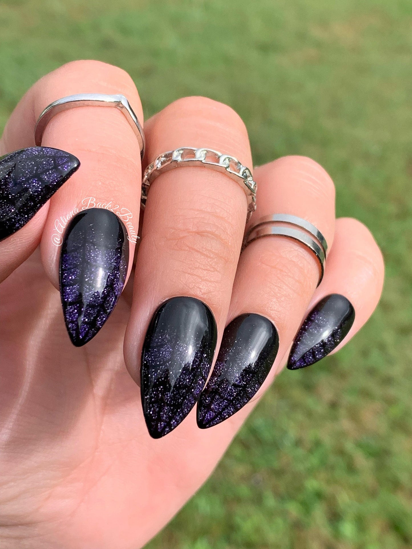 Purple and Black Ombre Spider Webs Nails/ Reusable Halloween Press on Nails/Purple and Black Reflective Glitter Nails/ HandmadeGlue on Nails