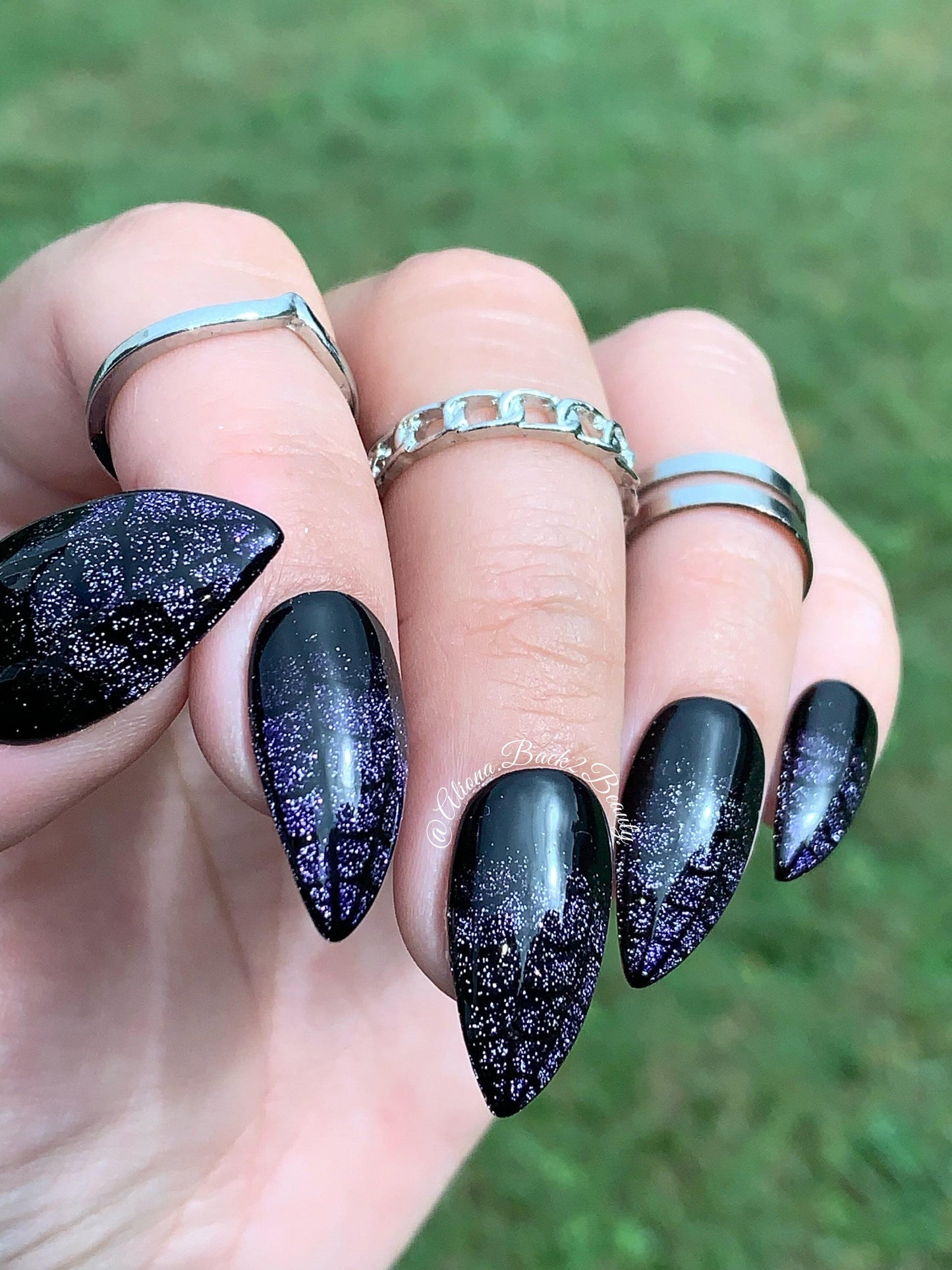 Purple and Black Ombre Spider Webs Nails/ Reusable Halloween Press on Nails/Purple and Black Reflective Glitter Nails/ HandmadeGlue on Nails