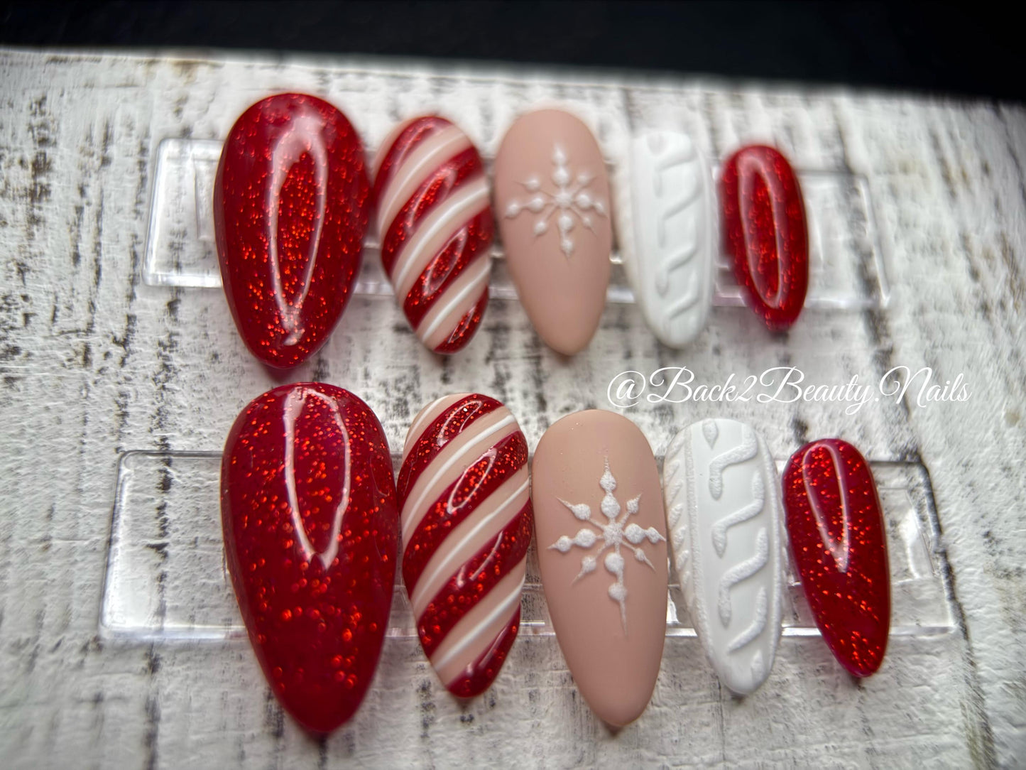 Sparkling Elegant Winter Nails/ Textured Press on Nails/ Handmade Glitter Christmas Press on Nails/ Red, Nude, and White Festive Press ons