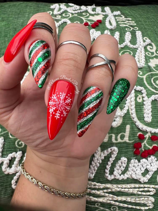 Handcrafted Red and Green Christmas Nails, Sparkling Winter Press on Nails, Reusable Glue on Nails, Candy Cane Nails, Snowflakes Nails